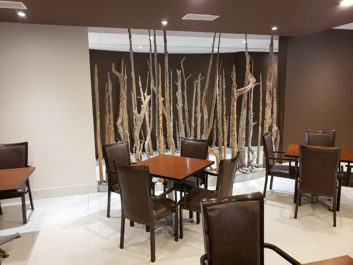 Hotel Diego De Almagro Кастро Екстериор снимка